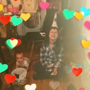 Meet your Posher, Lacy